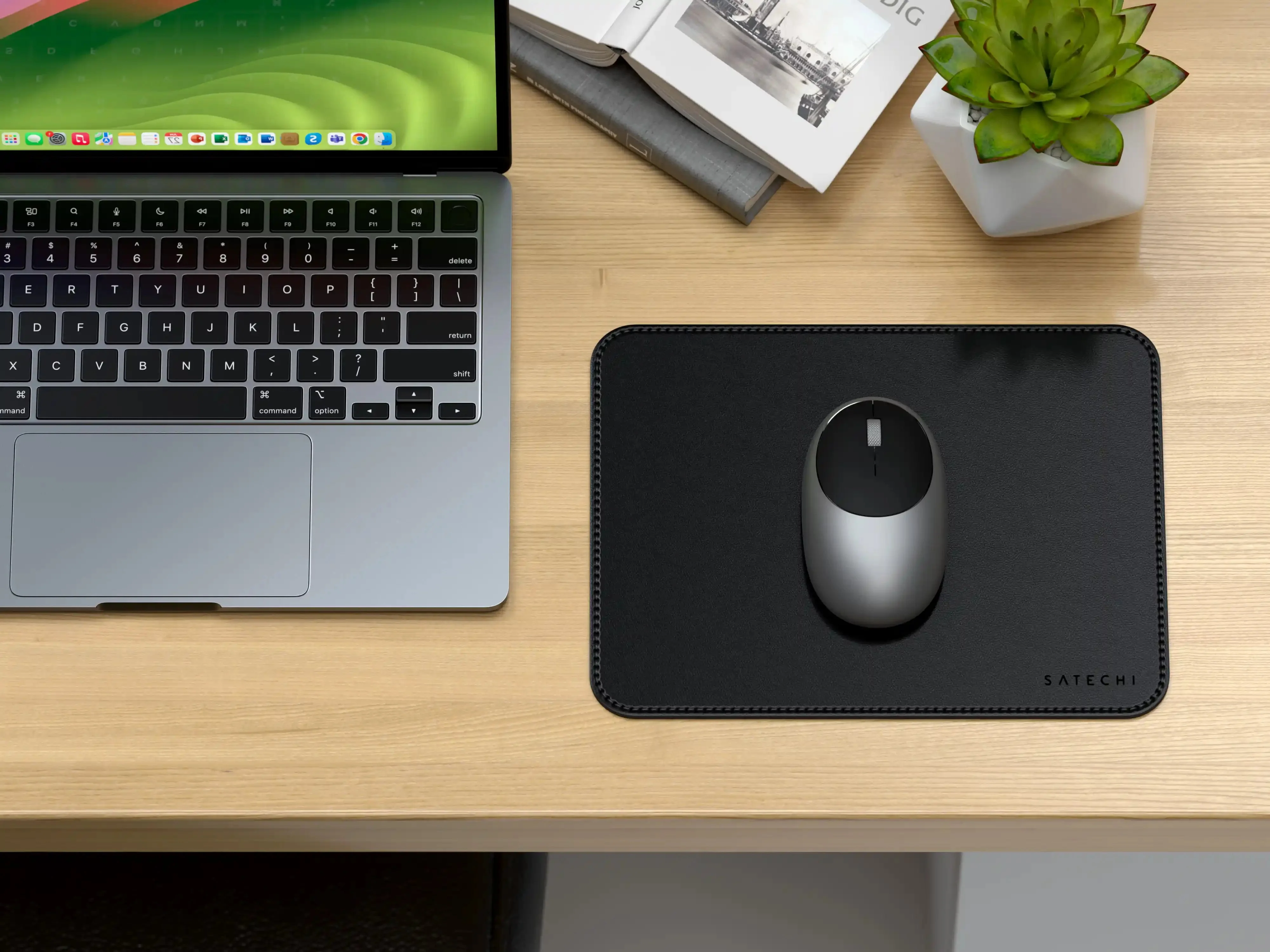 Vegan-Leather Premium Mouse Pad - Image 6